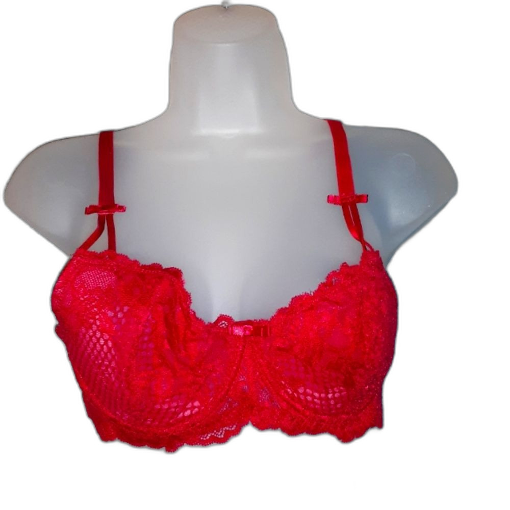 Youmita 32B Persian Red Soft Lace Unpadded Bra NWT